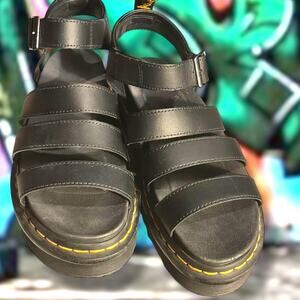 Women's DR. MARTENS Blaire Black Leather Strappy Platform Sandals Barely Worn